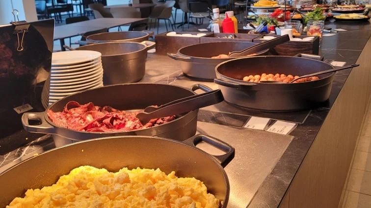 Ekliden Tranas Brunch () Ekliden Tranas Brunch